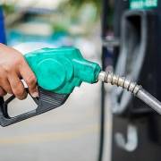 VCCI đề nghị nghiên cứu bỏ thuế tiêu thụ đặc biệt đối với xăng