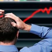 Cổ phiếu trụ ‘bất lực’ trước áp lực bán tháo của nhóm bất động sản