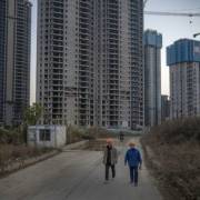 ‘Giải cứu’ bất động sản từ bài học Trung Quốc