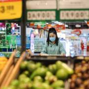 PwC: Người tiêu dùng Việt Nam ‘chi tiêu thận trọng hơn’