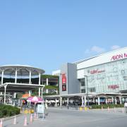 Aeon Mall mở cửa cho người dân tránh nóng: ‘có tiếng ắt có miếng’