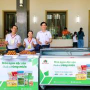 Trải nghiệm sản phẩm Hoa Doanh Foods tại sự kiện Đặc sản bản địa – Làng nghề truyền thống 2023