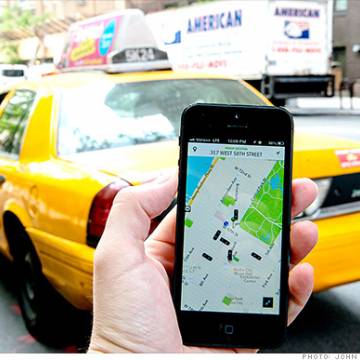 Xe Uber chưa đăng ký ‘xe hợp đồng’ mới vi phạm pháp luật