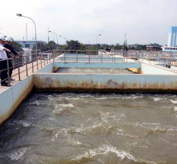 Ngừng lấy nước trên sông Sài Gòn vì nhiễm mặn