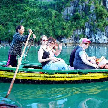 Du lịch Việt Nam làm gì để trở thành mũi nhọn?
