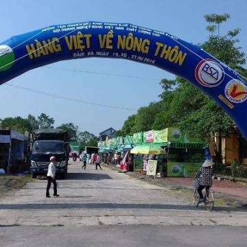 Khai mạc phiên chợ ‘Hàng Việt về nông thôn’ đầu tiên tại Quảng Ninh