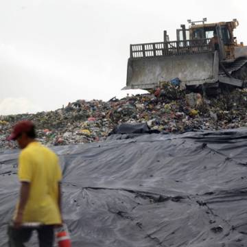 TPHCM yêu cầu Đa Phước tiếp tục nhận 5.400 tấn rác mỗi ngày