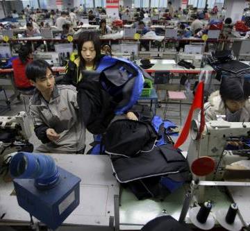 Các doanh nghiệp dệt may quốc tế đang rời Trung Quốc