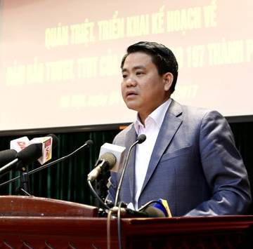 Chủ tịch Hà Nội nêu 3 bước để giành lại vỉa hè