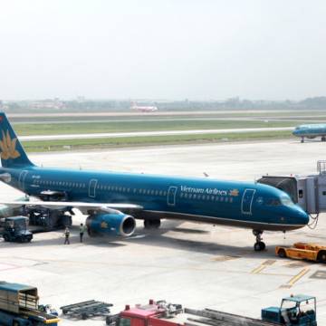 Vietnam Airlines muốn áp giá sàn vé máy bay vì doanh thu giảm