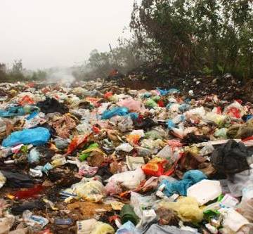 Khánh Hòa: Bãi chôn lấp rác hợp vệ sinh… cũng gây ô nhiễm