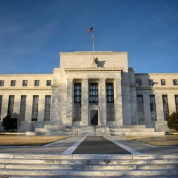 Fed giảm lãi suất về gần 0%