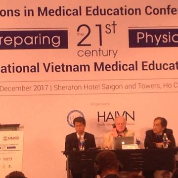 Nhu cầu đổi mới đào tạo giáo dục y khoa Việt Nam