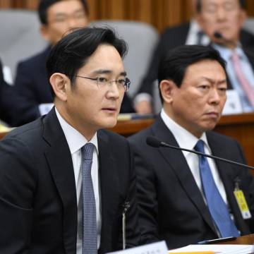 ‘Thái tử’ Samsung chỉ bị phạt tù treo hơn 2 năm