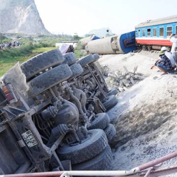 Lãnh đạo ngành đường sắt nhận ‘phê bình nghiêm khắc’ sau một loạt vụ tai nạn