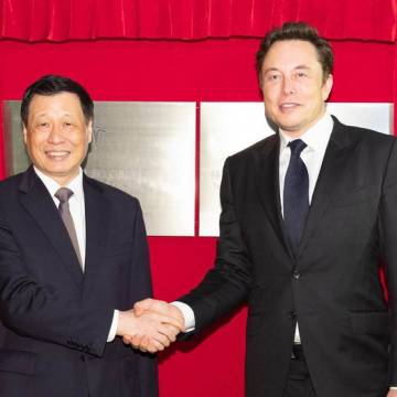 Elon Musk đẩy nhanh tiến độ xây dựng nhà máy ở Thượng Hải