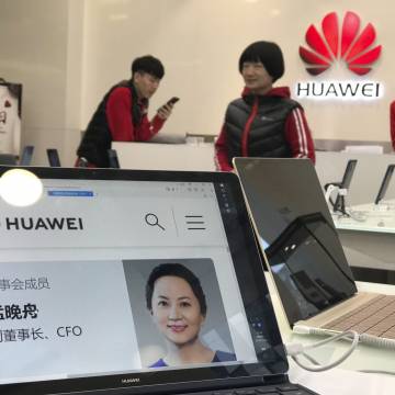Trung Quốc triệu đại sứ Canada, cảnh báo ‘hậu quả nghiêm trọng’ của vụ bắt CFO Huawei