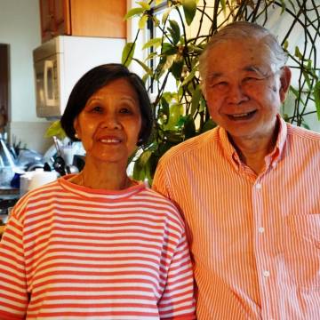 Một cách trở về của hai người Mỹ gốc Việt