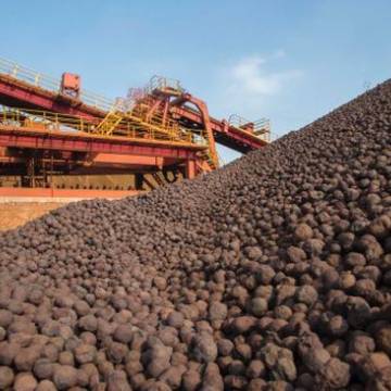 Giá quặng sắt tại Trung Quốc tăng cao kỷ lục