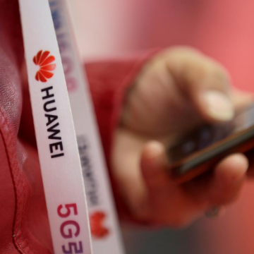 Chủ tịch EC hoài nghi Huawei trong phát triển mạng 5G