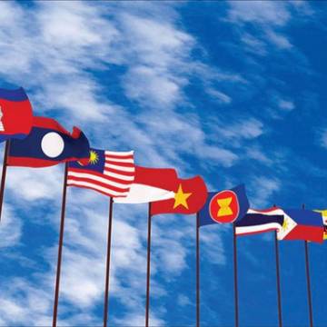 ASEAN tăng tốc thương mại