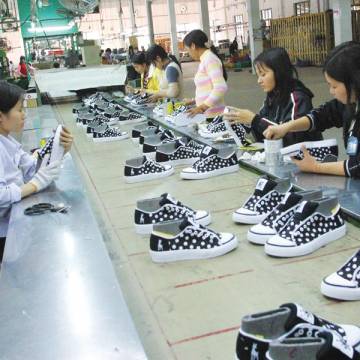 Ngành da giày Việt Nam đón nhiều đơn hàng mới