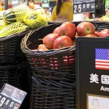 Trung Quốc giảm một nửa thuế đối với hàng nhập khẩu từ Mỹ