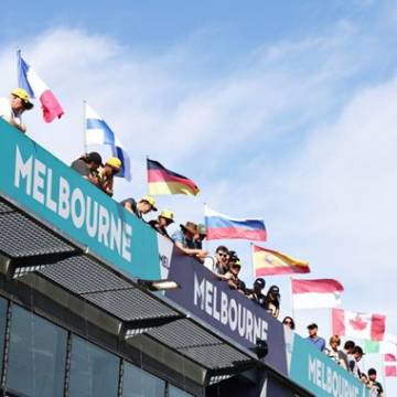 Australia hủy giải đua F1 Melbourne Grand Prix vì Covid-19