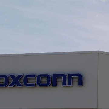 Đến lượt Foxconn nhảy vào sản xuất máy thở