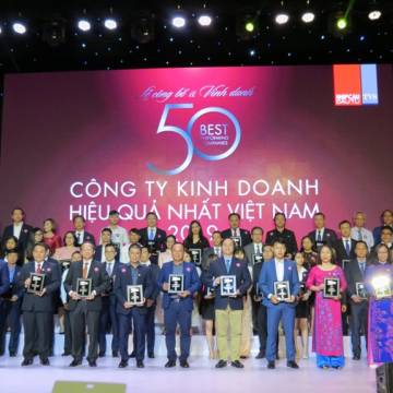 PNJ tiếp tục lọt top 50 công ty kinh doanh hiệu quả nhất Việt Nam