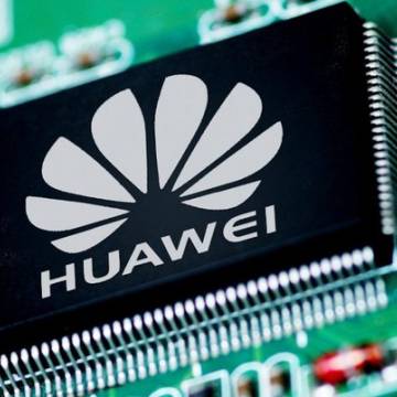 Huawei tiếp tục nhận đòn trừng phạt của ông Trump