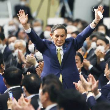 Ông Suga nắm chắc ghế thủ tướng Nhật Bản