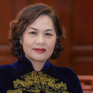 Thử thách cho nữ thống đốc đầu tiên của Việt Nam