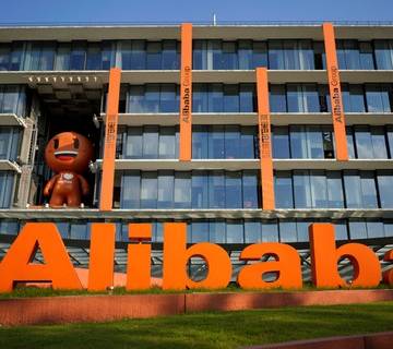Trung Quốc phạt Alibaba, Tencent và SF Holding vì ‘hành vi độc quyền’