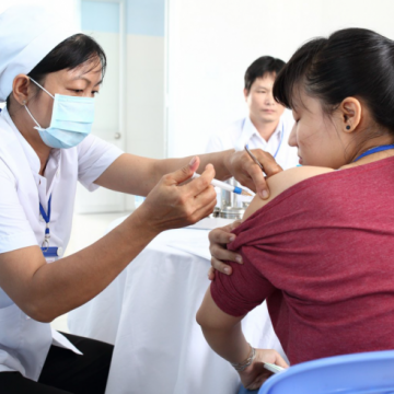 Việt Nam sẽ có nguồn cung 110 triệu liều vắc xin trong năm 2021