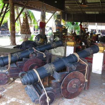Ayutthaya chợ nổi trên ao bao vui