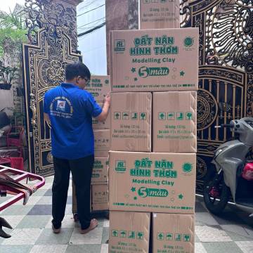 VPP Thuận Nam xuất hàng cho nhà phân phối tỉnh mùa tựu trường