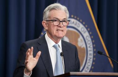 Fed có thể sẽ cắt giảm lãi suất vào giữa năm 2024